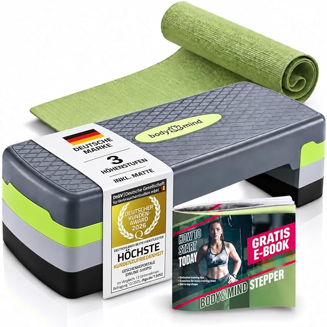 Body & Mind step board in grey and lime with a rolled green mat, an e-book and a DtGV customer-award seal